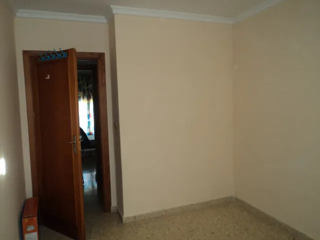Piso para entrar a vivir en pleno centro de la Roda. — 26