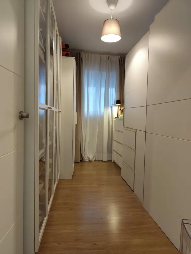 VIVIENDA REFORMADA;  CALIDAD, AMPLITUD Y UNAS VISTAS QUE MARCAN LA DIFERENCIA AL PASEO MARÍTIMO Y AL PUERTO. — 22