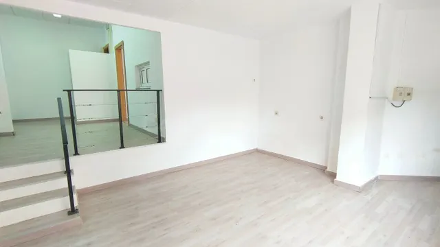 Local comercial en Sant Joan de Vilatorrada - foto 3