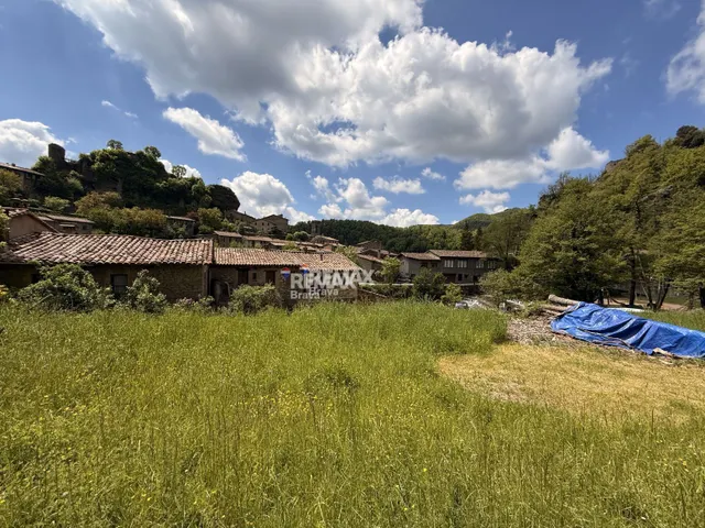 Rupit | Casa de piedra con encanto y gran potencial en el corazón del pueblo — 19