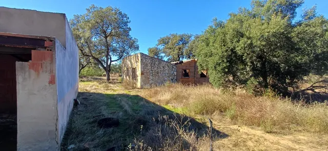 PARCELA EN DS DE BOTOA — 22