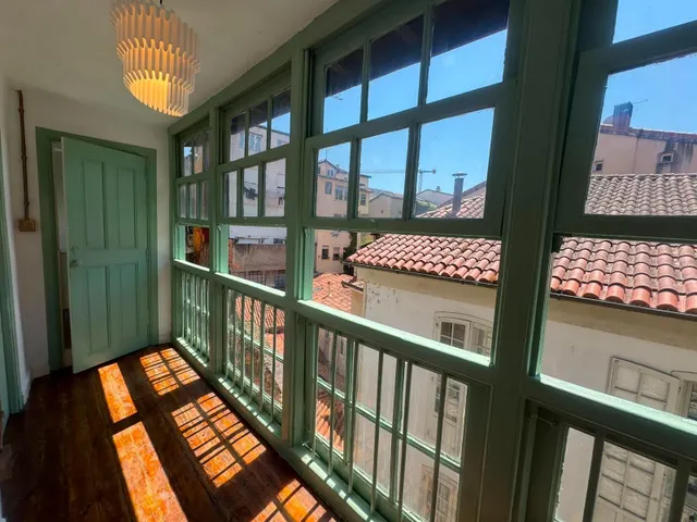 CUATRO habitaciones DISPONIBLES EN ESTE AMPLIO PISO EN PLENO CASCO VIEJO DE OURENSE (CONTRATO TEMPORAL) — 27