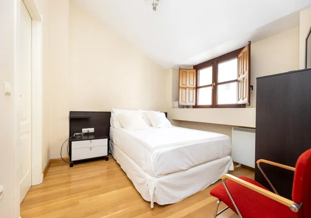 EXCLUSIVO DUPLEX JUNTO A PLAZA NUEVA — 18