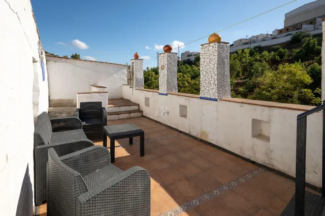 Tradicional casa de pueblo ubicada en Tolox — 18