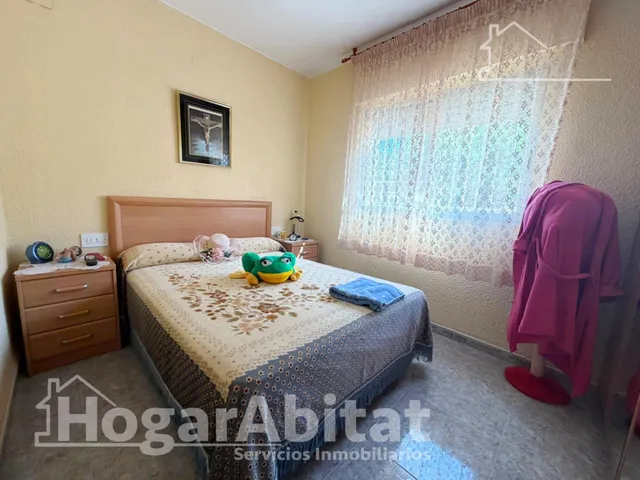 CHALET CON PISCINA, GARAJE Y TERRAZA — 23