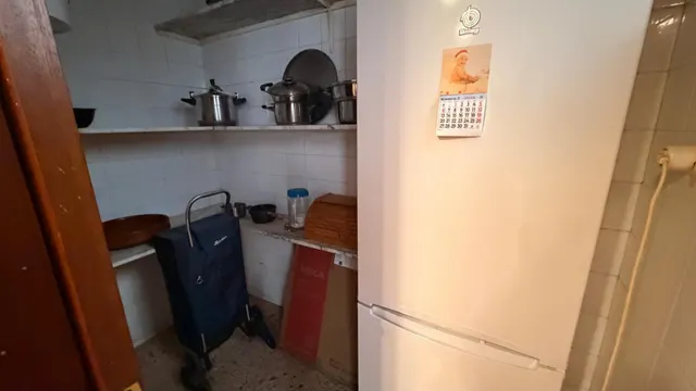 Piso de 4 habitaciones, dos terrazas en calle corredera — 11