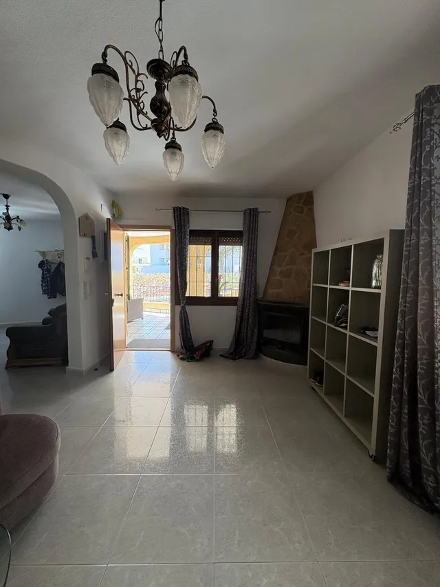 CHALET EN ORIHUELA COSTA CON GRAN PARCELA Y PISCINA PRIVADA — 13
