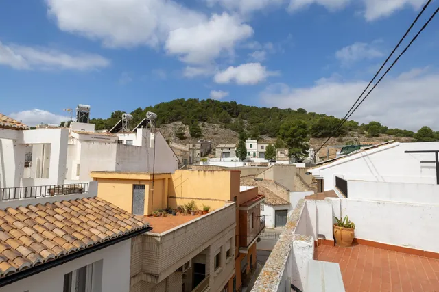"Vivienda reformada con vistas privilegiadas". — 40