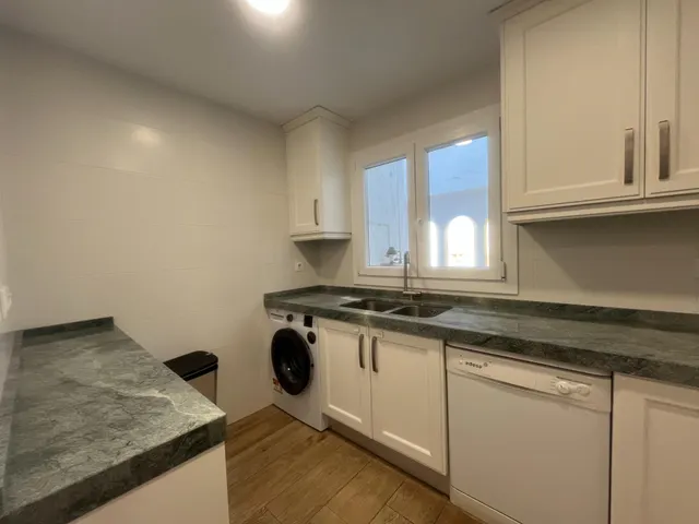 ESPECTACULAR PISO DE 5 DORMITORIOS EN LA MEJOR ZONA DEL PUERTO DE SANTA MARIA — 21