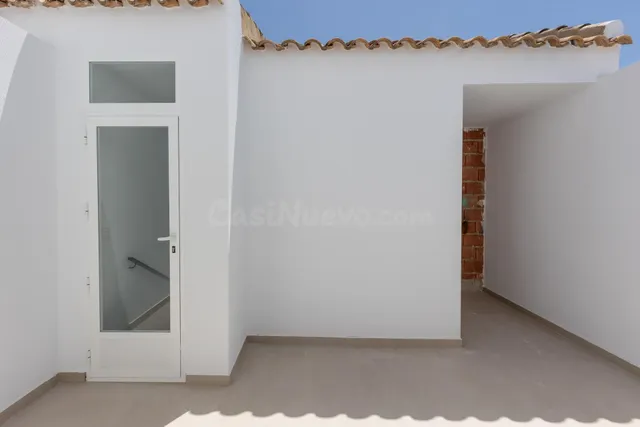 Modernas casas adosadas con solárium y sótano en Rafal, Alicante — 21