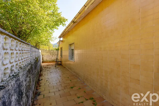 Casa con finca de 4.749 m2, cochera y granero en san martín del rey aurelio — 38
