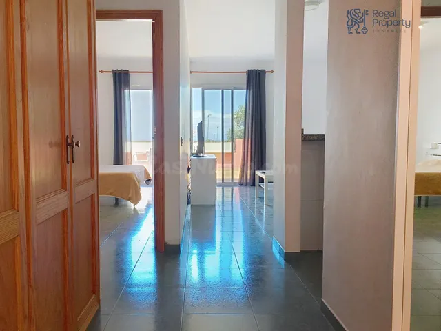 VENTA AMPLIO APARTAMENTO CON PLZA DE GARAJE, EN PUERTO DE LA - foto 3
