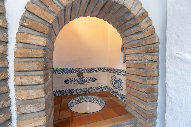 Auténtica casa con corrala tradicional y azotea en el corazón del Albaicín con gran potencial también para inversores — 9