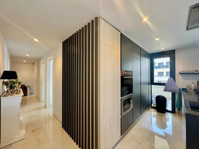 Moderno apartamento con impresionantes vistas al mar — 15