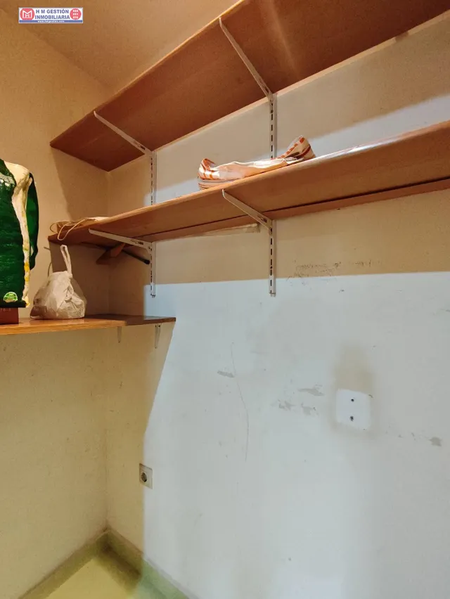 Piso Amplio y Luminoso en Rondilla C.V. de dos dormitorios, dos baños, PG y trastero — 21
