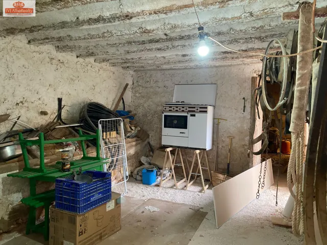 CASA EN PLANTA BAJA SEMIREFORMADA EN LAS CASAS DE JUAN NUÑEZ. — 30