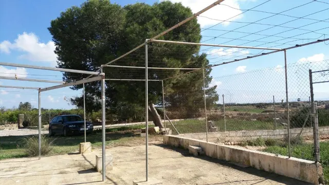 Casa de campo con 4.070m2 de terreno y 88 m2 de vivienda — 11