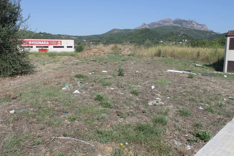 Terreno Industrial en Olesa de Montserrat en Venta o Alquiler