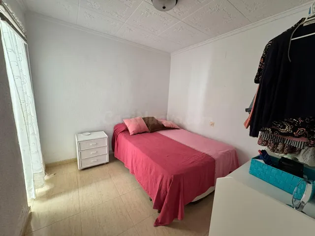 Torreta 2, bungalow bajo,sin vecinos,esquina 2 habs,dos jardines amplios 129.900€ — 3