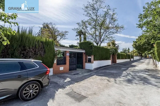 Espectacular Chalet en Ogijares - Ideal para Familias — 48