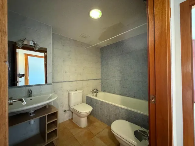 NO ES UNA ALQUILER ANUAL ES UNA COMPRA APLAZADA Tríplex exclusivo con vistas al mar  y a la montaña en Vilamaniscle — 35