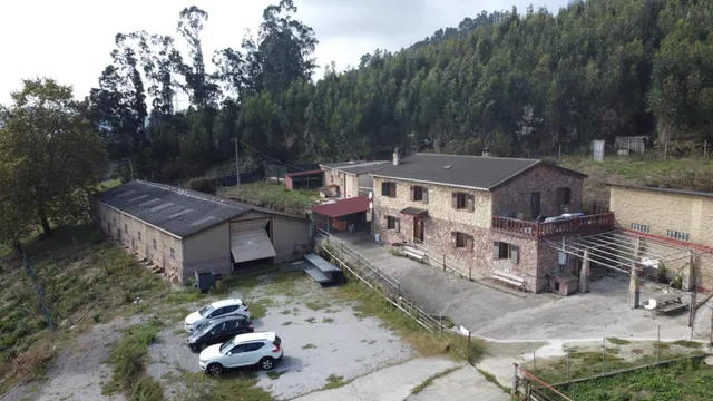 Casa/ Chalet, 4 naves y 21.000 m2 de Finca en Serín, Gijón — 42