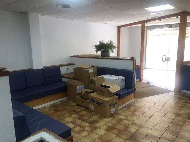 Local comercial — 2