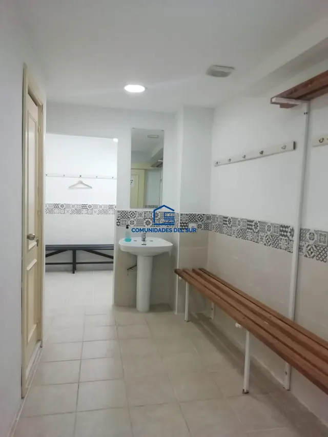 Buscas local para academia de baile, centro deportivo o similar? — 11