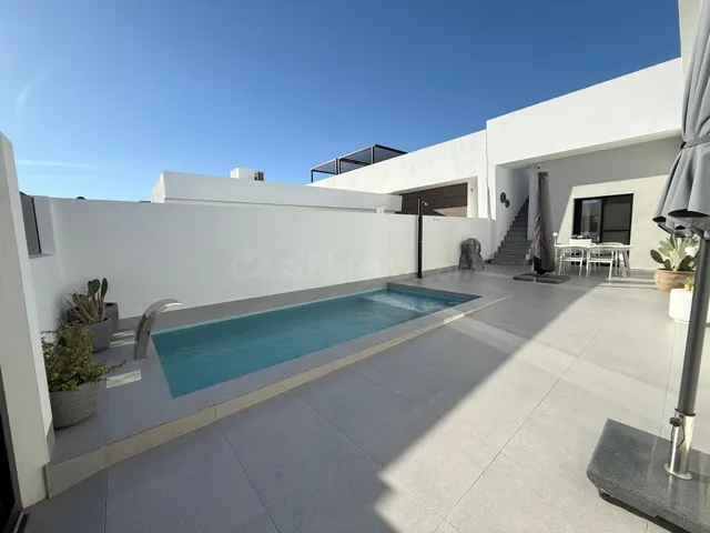 Villa en Roldán - foto 5