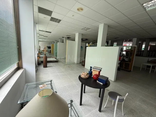 Gran Local en Venta en La Laguna - Espacio que Impulsa a tu Negocio — 26