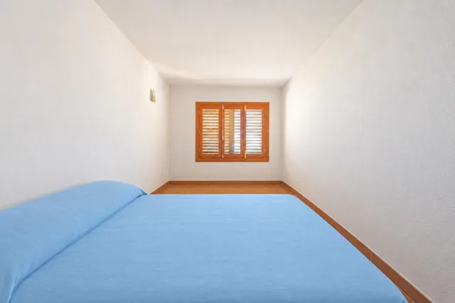 Chalet en primera línea de playa en torrenostra: una oportunidad para crear tu hogar junto al mar — 19