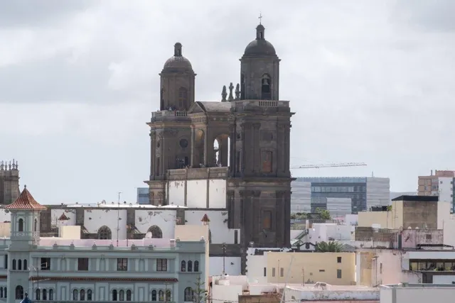 Espectacular piso de 163 m2 en pleno Triana con vistas al mar — 37