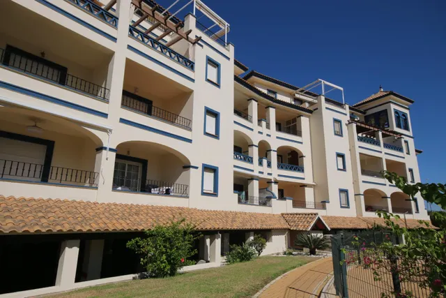 Apartamento con 2 suites y terraza en Residencial El Faro, Isla Canela — 48