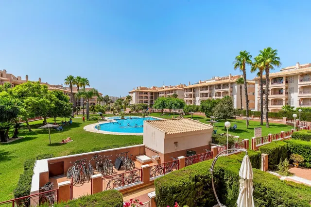 Apartamento de 2 dormitorios 2 baños en playa flamenca (orihuela costa) — 29