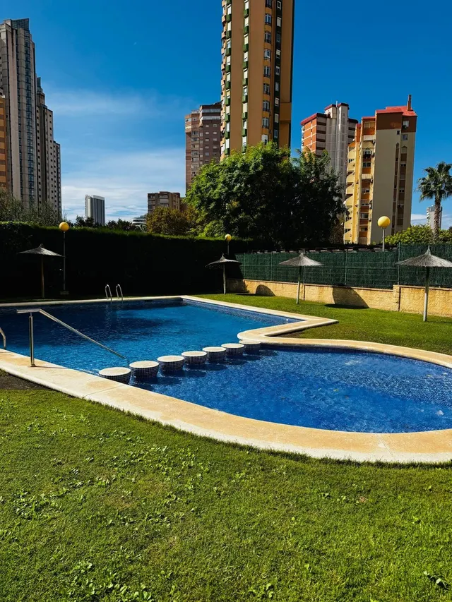 Piso de 3 habitaciones con vistas increíbles cerca de la playa de Levante Benidorm! www.euroloix.com — 24