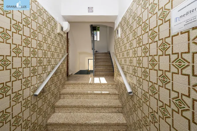 Vivienda en planta baja en el Zaidin. - foto 3