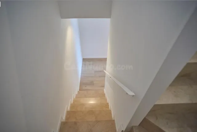 Apartamento dúplex con vistas al mar en Villajoyosa - foto 4
