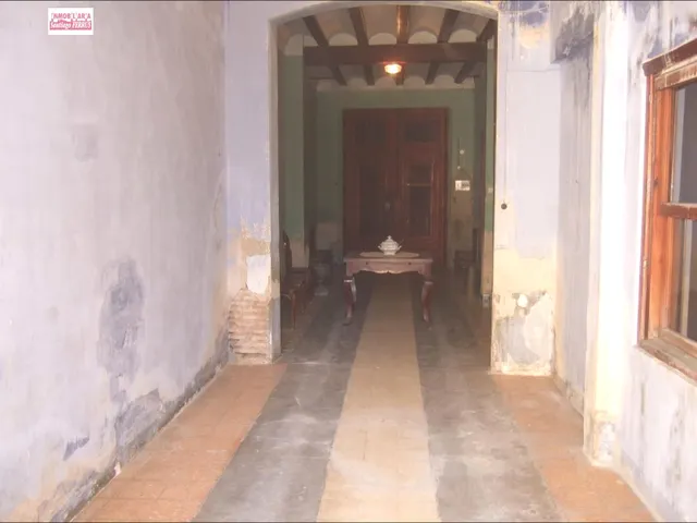 CASA EN VENTA EN LA CALLE VALENCIA DE BENIFAIO — 2