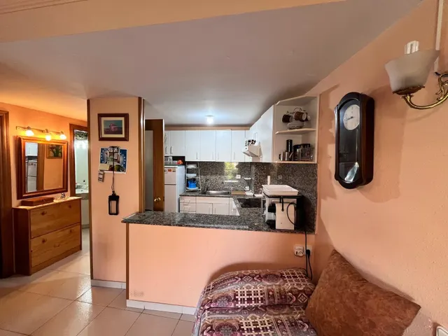 APARTAMENTO DE 2 DORMITORIOS EN PLAZA DE EUROPA. ED. ROYAL. — 9