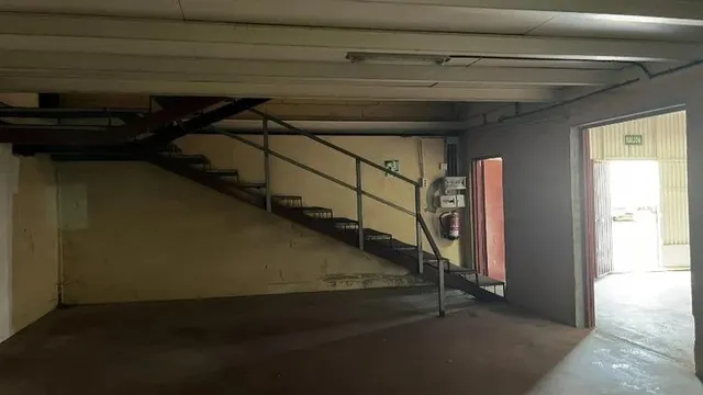 Nave industrial 295m² en venta - Ceuta — 10
