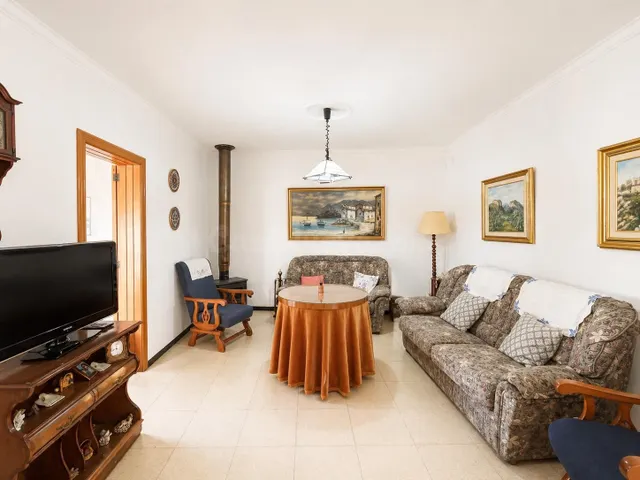 Auténtica casa mallorquina en Alaró con patio, jardín y múlt - foto 3