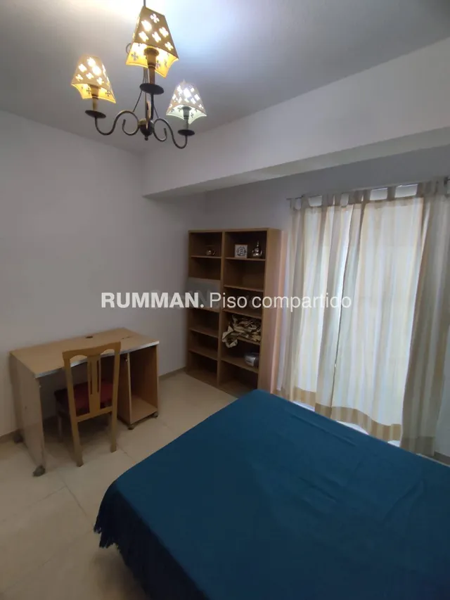 EST/ Piso amueblado para ESTUDIANTES con CUATRO dormitorios  - foto 4