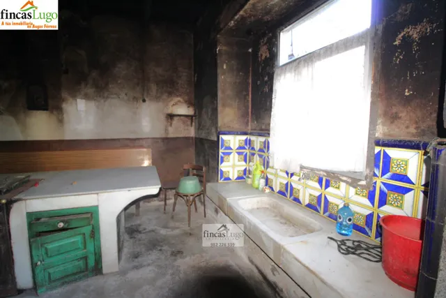 Casa a reformar a 15 minutos del centro de Lugo — 12