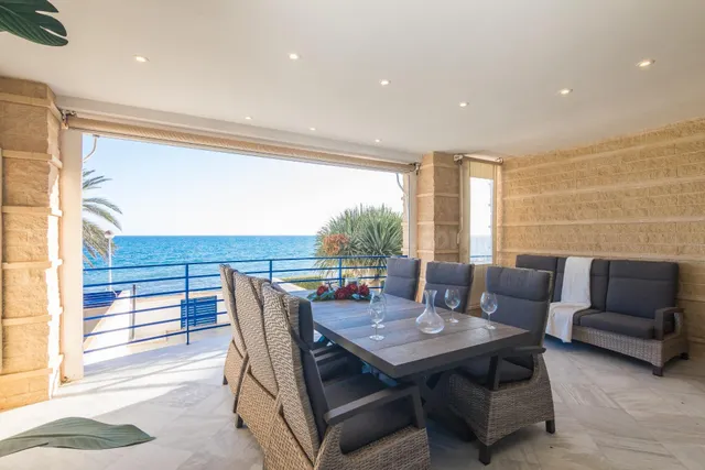 🏡 VIVIENDA FRENTE AL MAR DE MÁS DE 140 M2 CON SÓTANO, PLANTA - foto 5