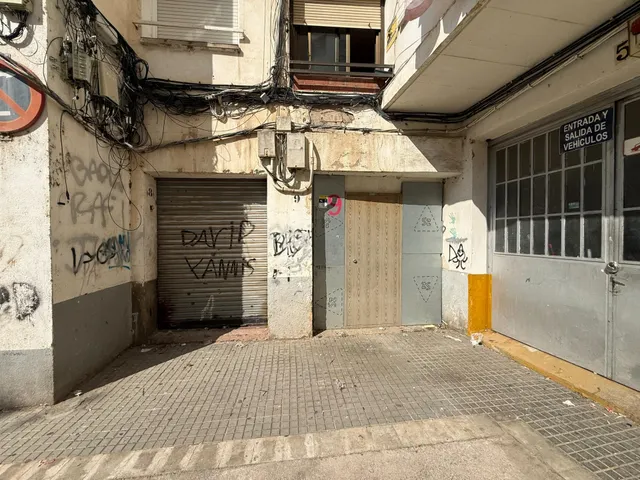 Venta de local en Ripollet — 11