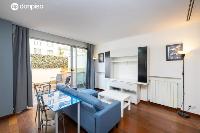 Apartamento tipo loft con garaje incluido y piscina en zona Parque Lagos — 13