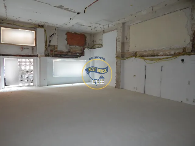 AMPLIO LOCAL COMERCIAL EN ONTINYENT — 11