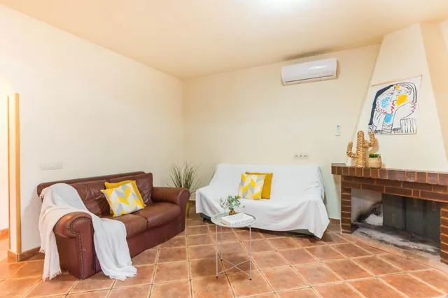 Finca rústica 4.180m2 de parcela con casa y piscina en las peñas (Fortuna) — 14