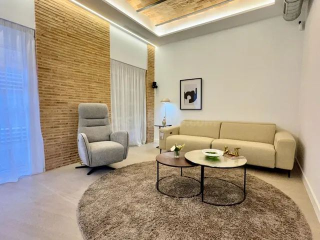 Apartamento de 2 dormitorios en venta en el centro Murcia — 2
