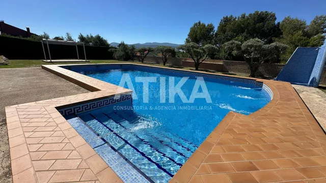 CHALET CON VISTAS ESPECTACULARES Y UBICACIÓN PRIVILEGIADA A  - foto 5